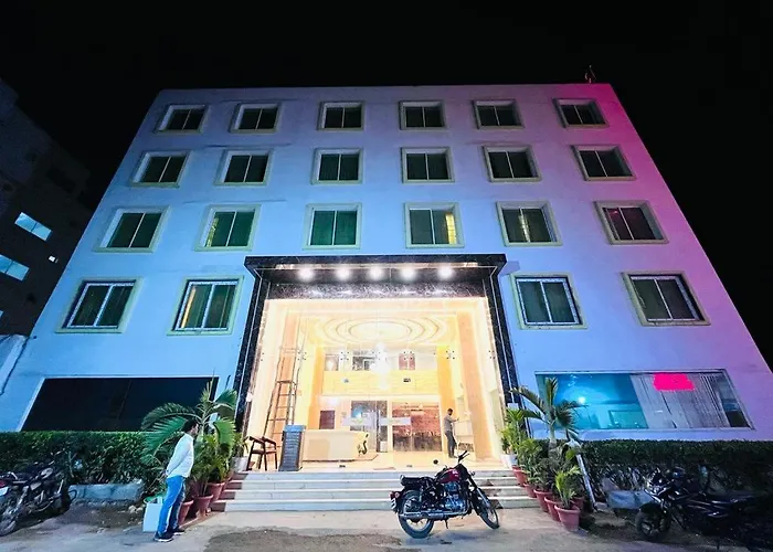 Hotel Rainbow International Shamshabad